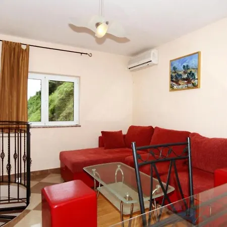 Bernardica - On Cliffs Above Sea Holiday home *